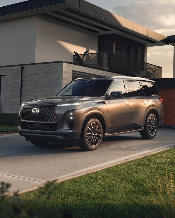 Naples INFINITI in Naples FL